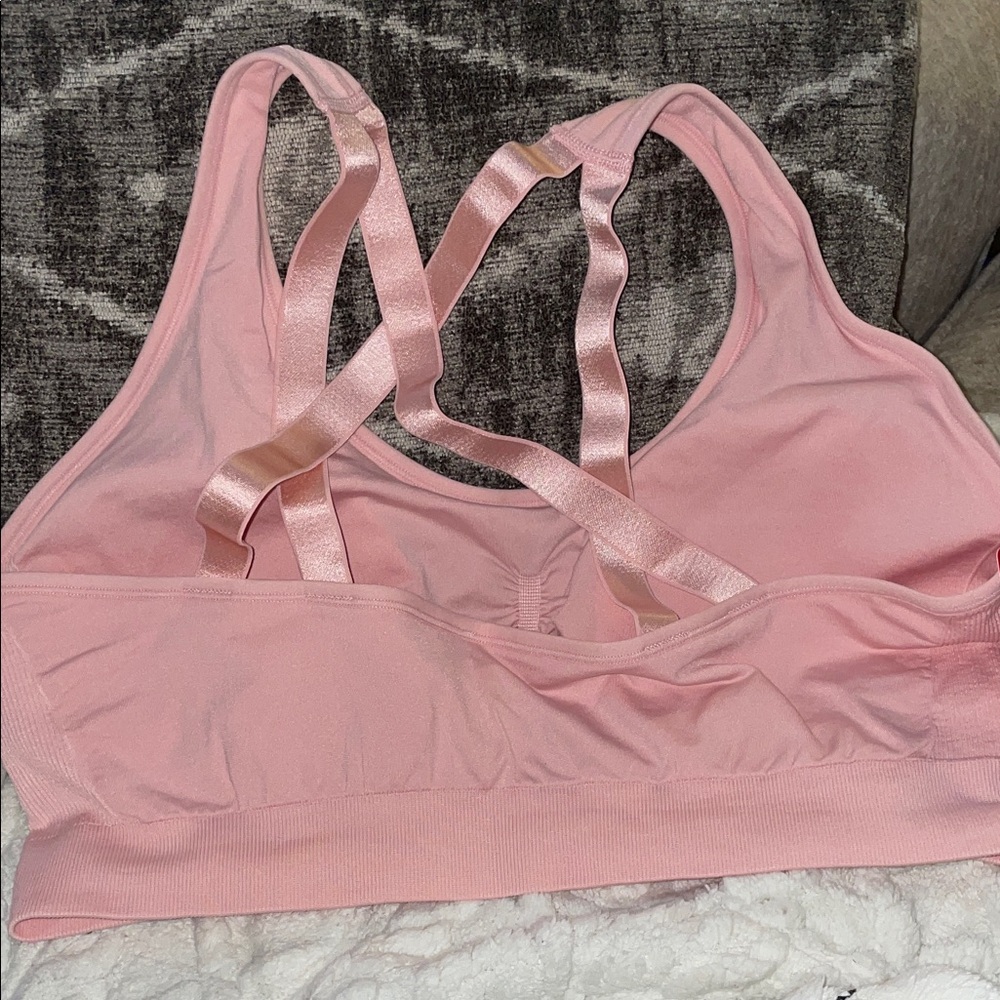 NWT Puma Light Pink Sports Top with Gray Logo - Picture 2 of 4
